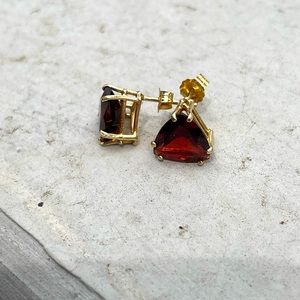 14k Gold & Garnet Stud Earrings